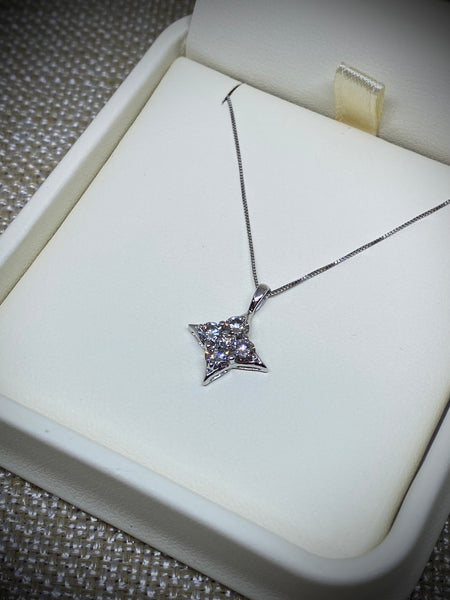 14K White Gold .50tw Diamond Modern Star Necklace