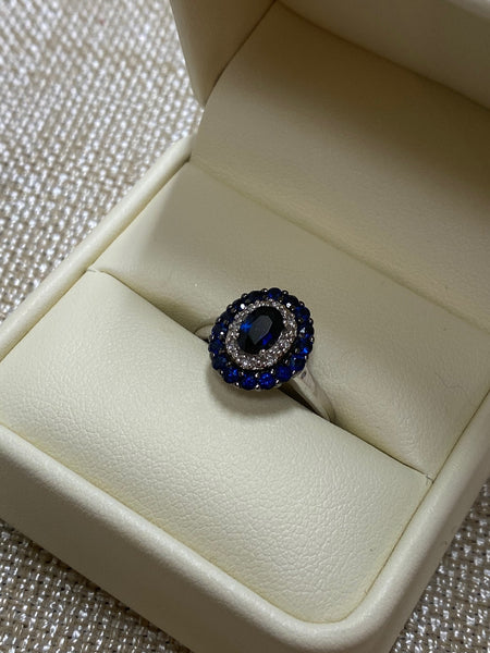 14K White Gold Blue Sapphire .15tw Diamond Ring