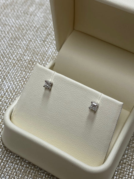 14K White Gold Princess Cut .25tw Diamond Stud Earrings