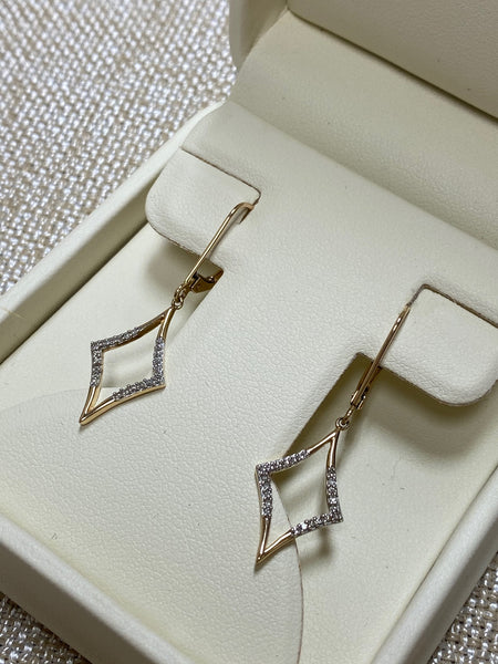 10K Yellow Gold .15tw Diamond Drop Earrings