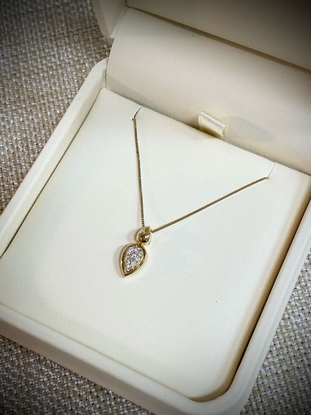 18K Yellow Gold .07tw Diamond Pendant