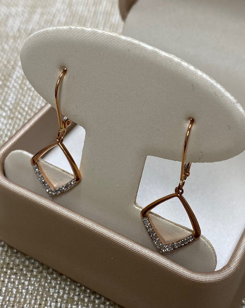 10K Rose Gold .15tw Diamond Drop Earrings