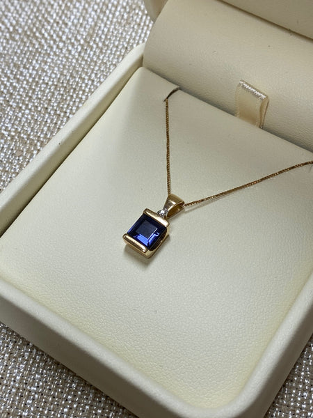 14K Yellow Gold Iolite and Diamond Necklace